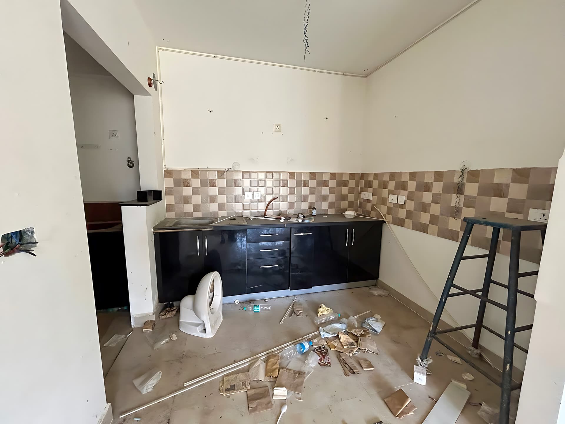 Property Photos 38