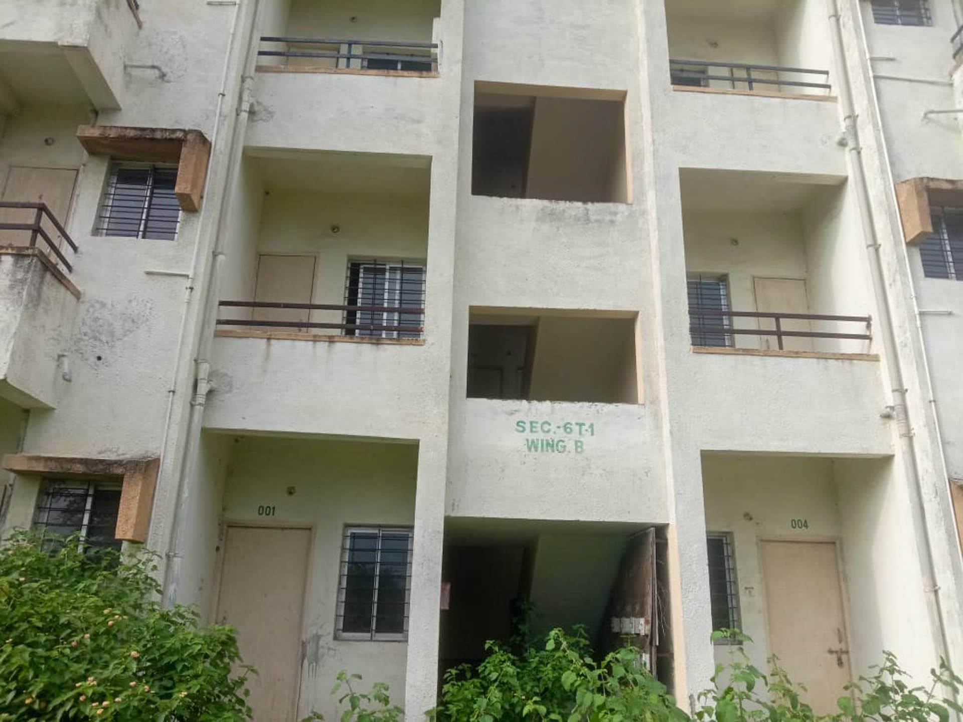 Property Photos 6