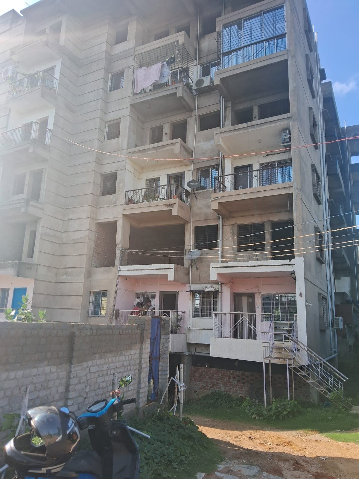Property Photos 25