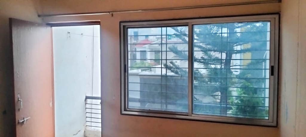 Property Photos 9