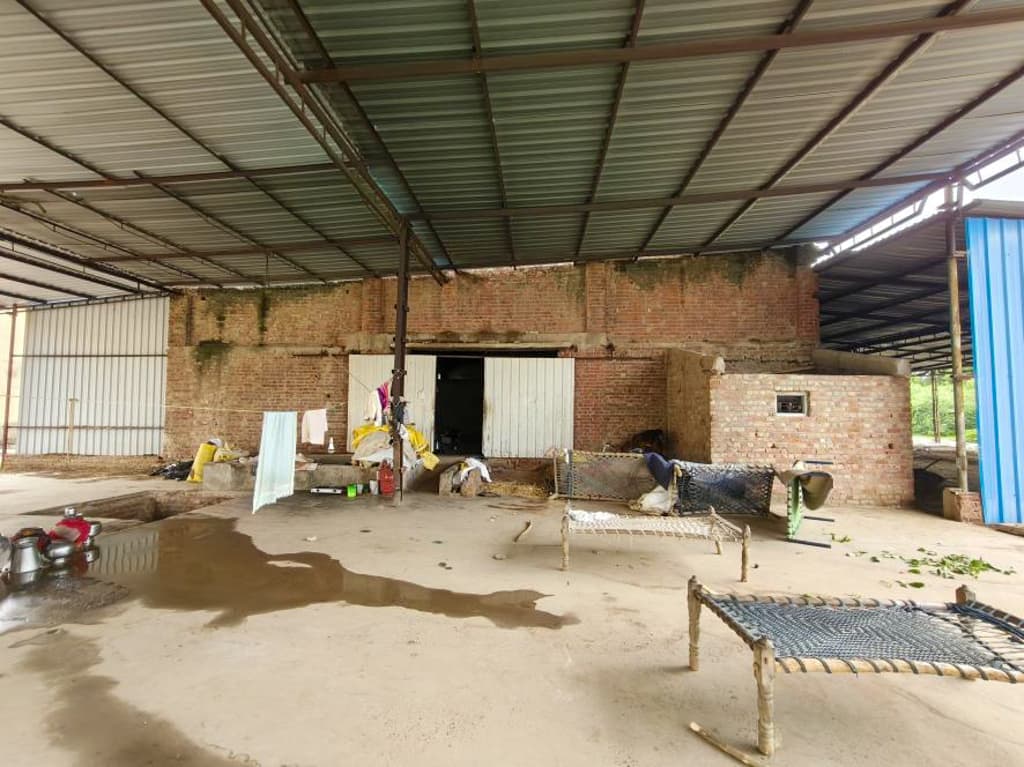 Property Photos 28