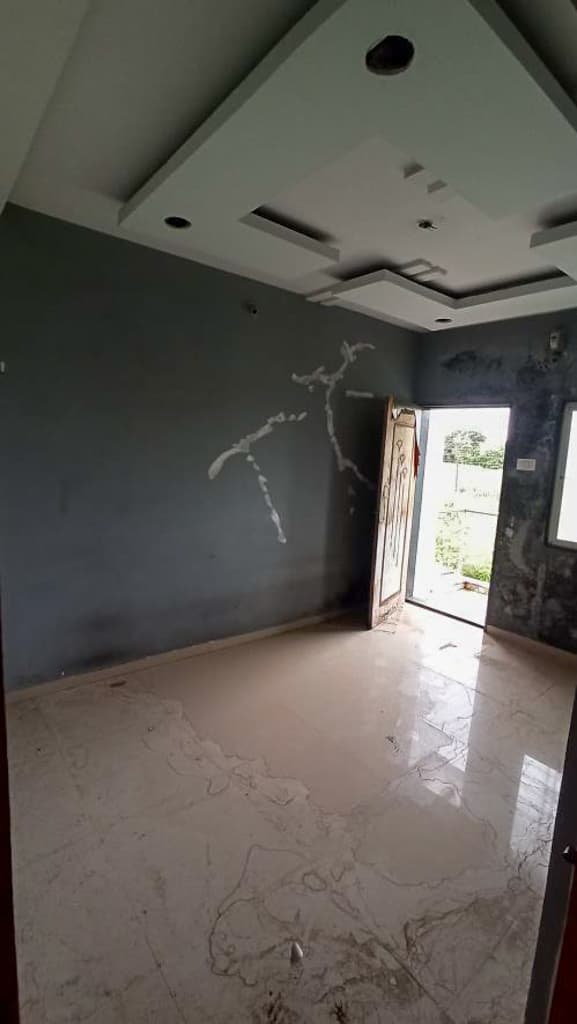 Property Photos 5