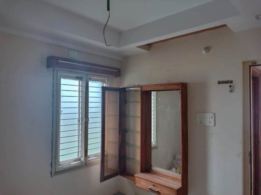 Property Photos 13