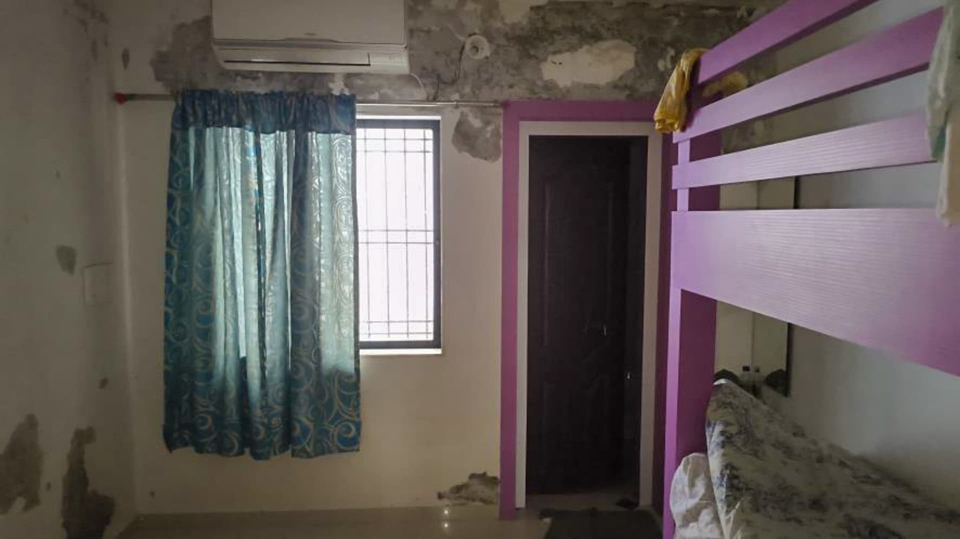 Property Photos 12