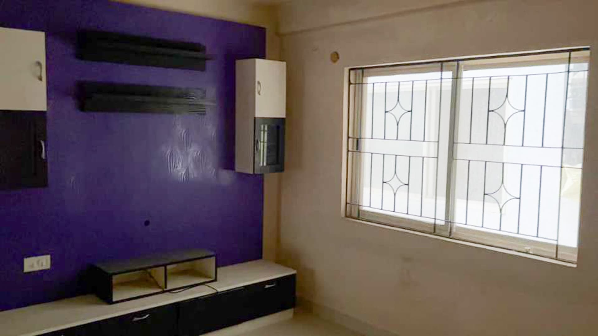Property Photos 26