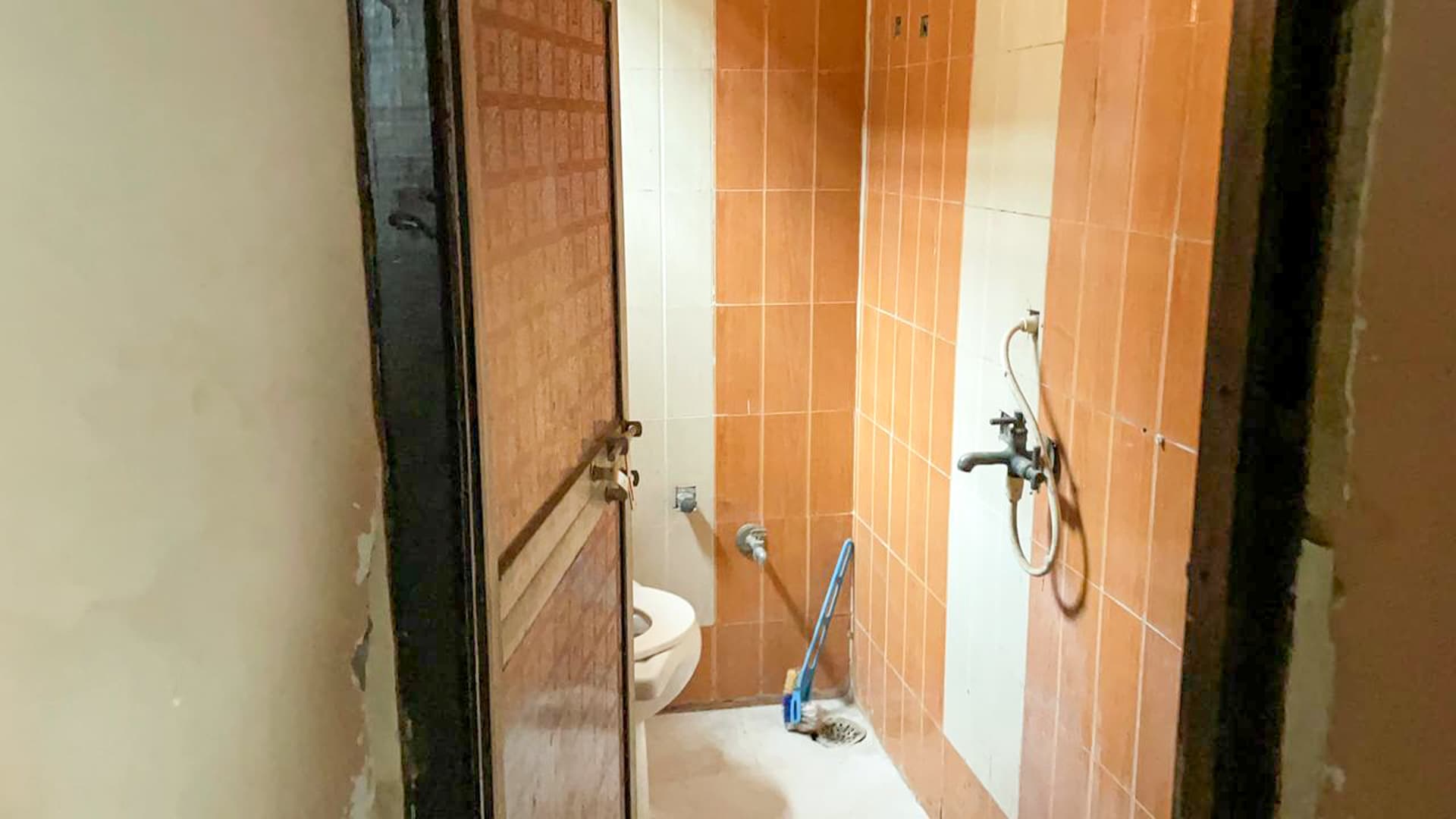 Property Photos 8