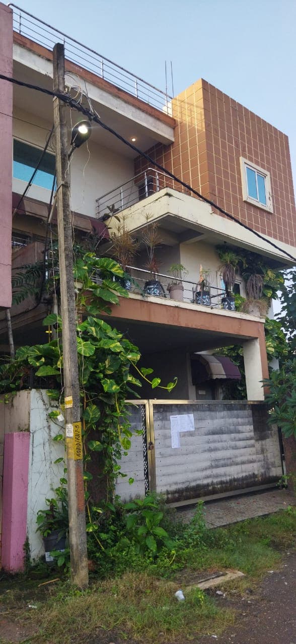 Property Photos 1