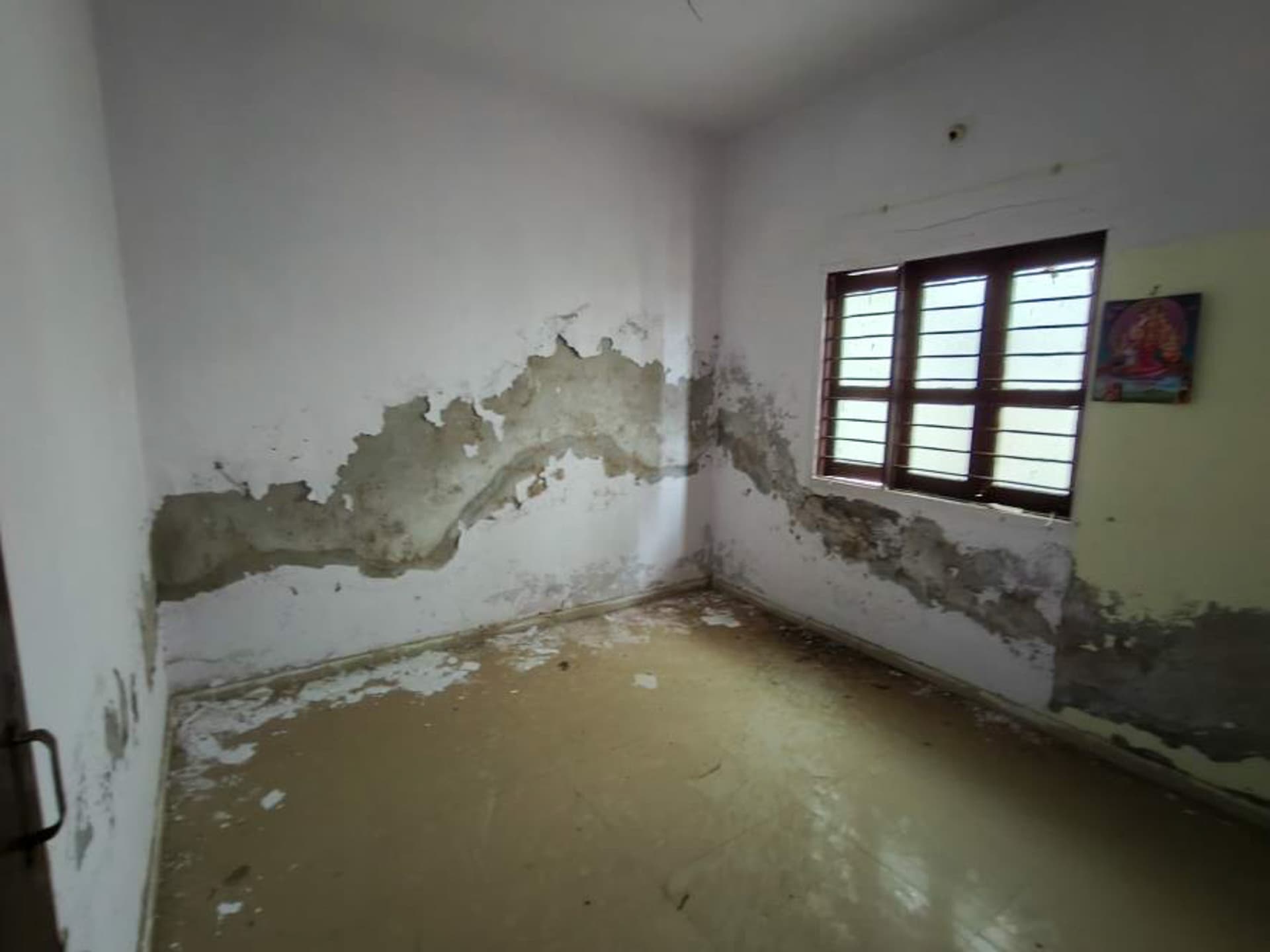 Property Photos 16