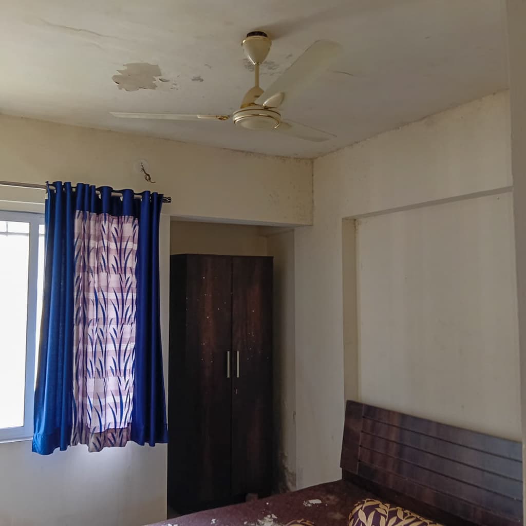 Property Photos 9