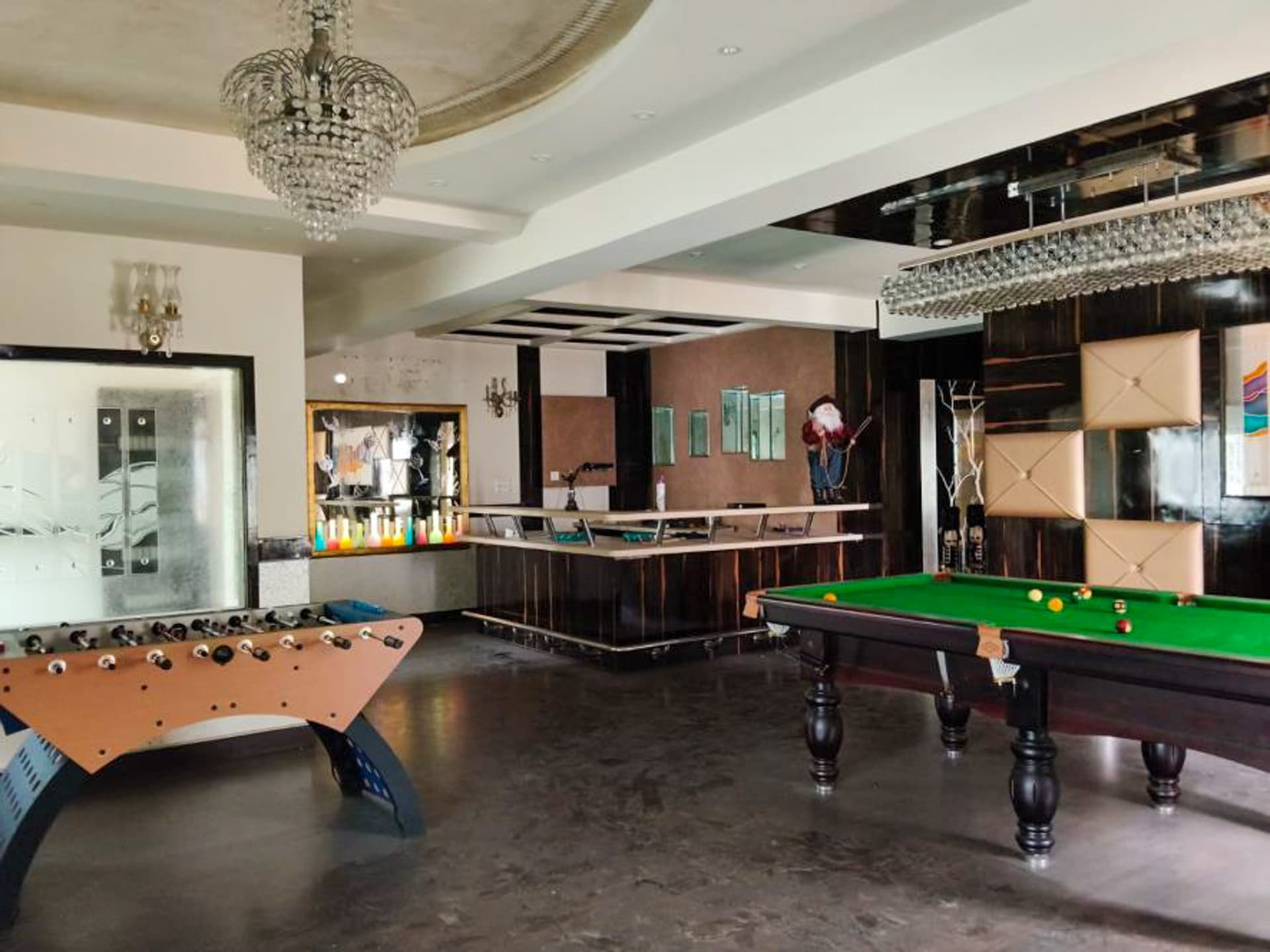 Property Photos 23