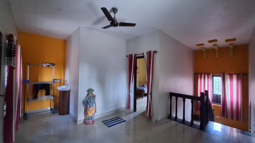 Property Photos 8