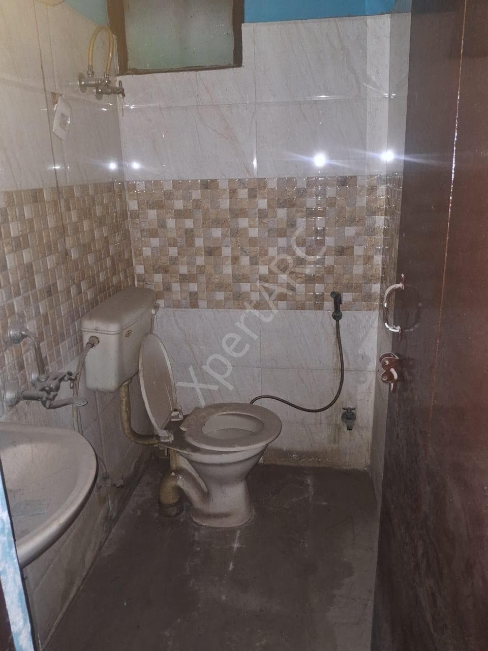 Property Photos 6