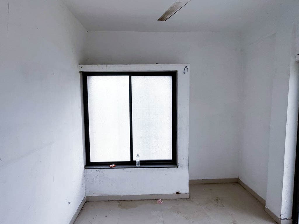 Property Photos 6