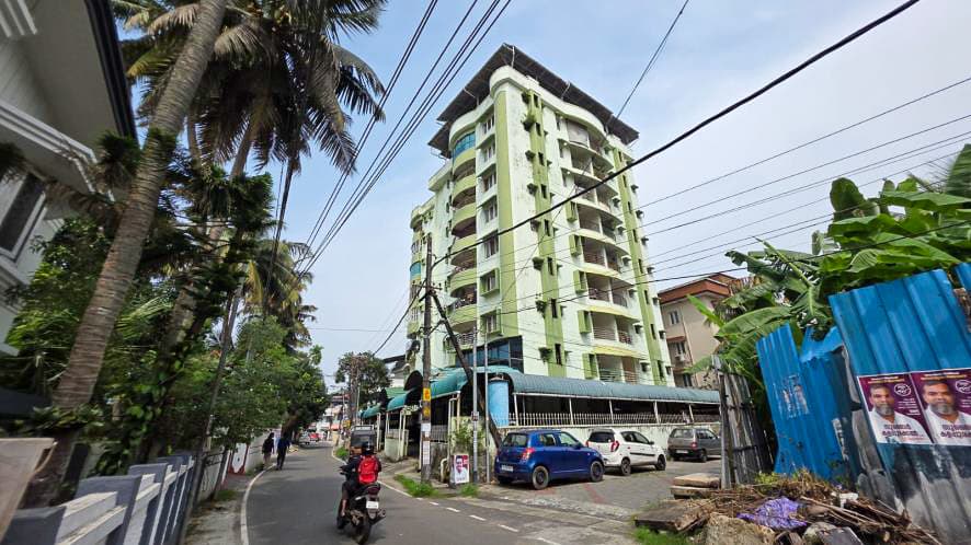 Property Photos 25