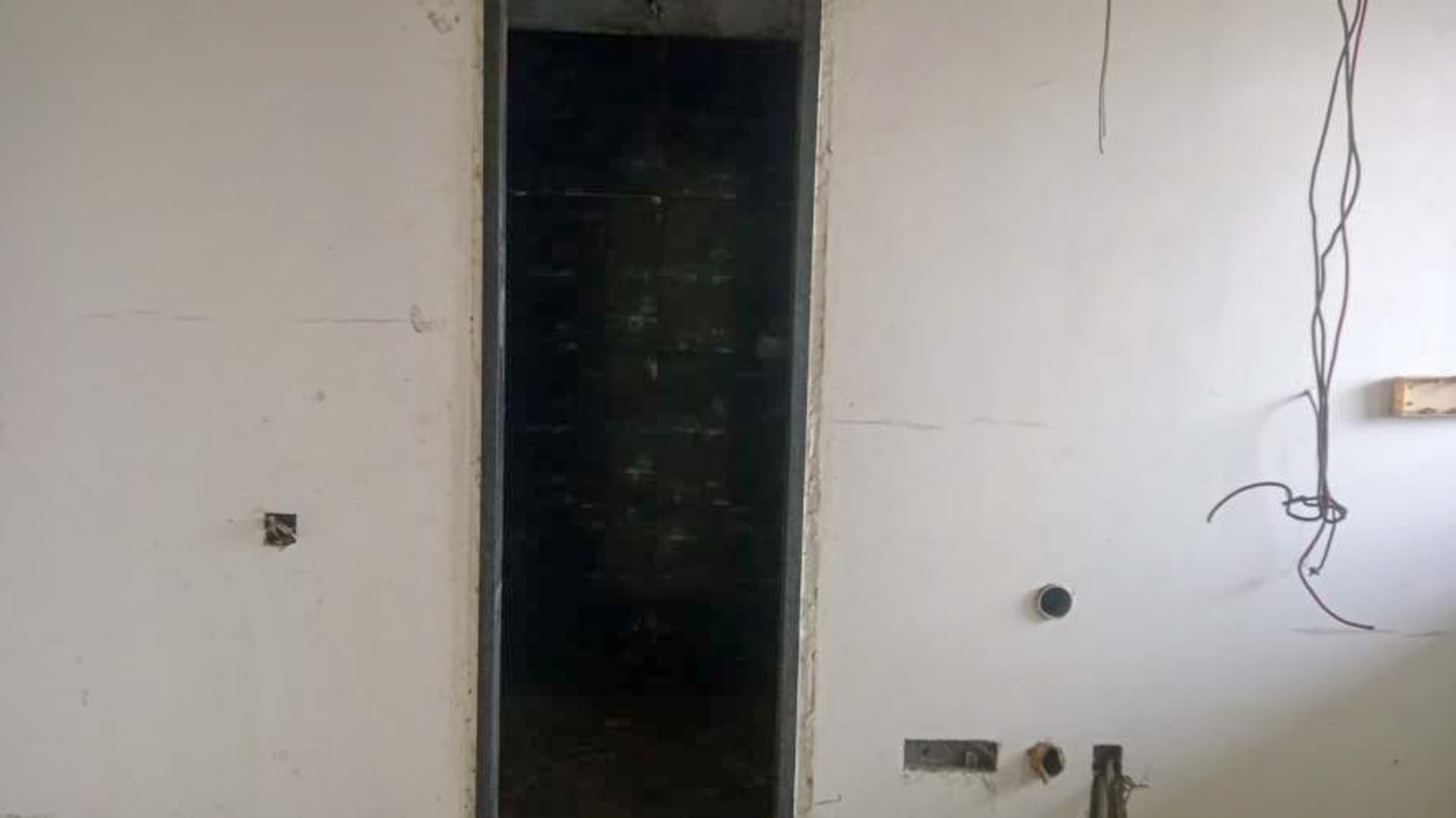 Property Photos 17