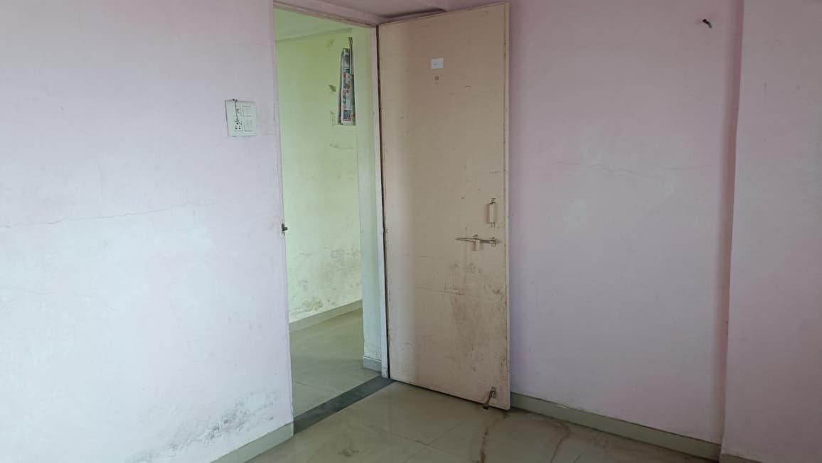 Property Photos 8