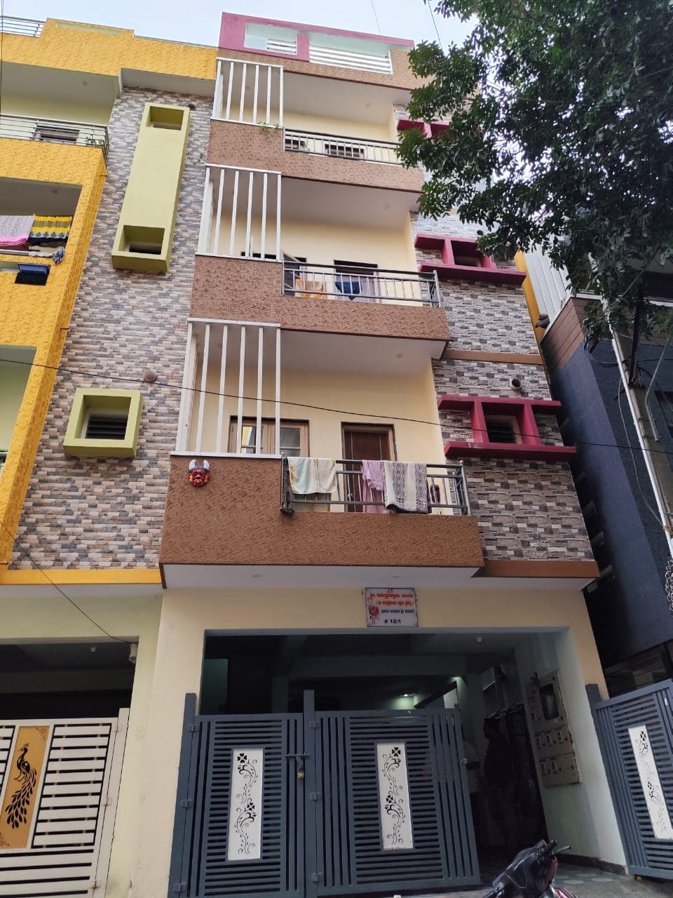 Property Photos 6