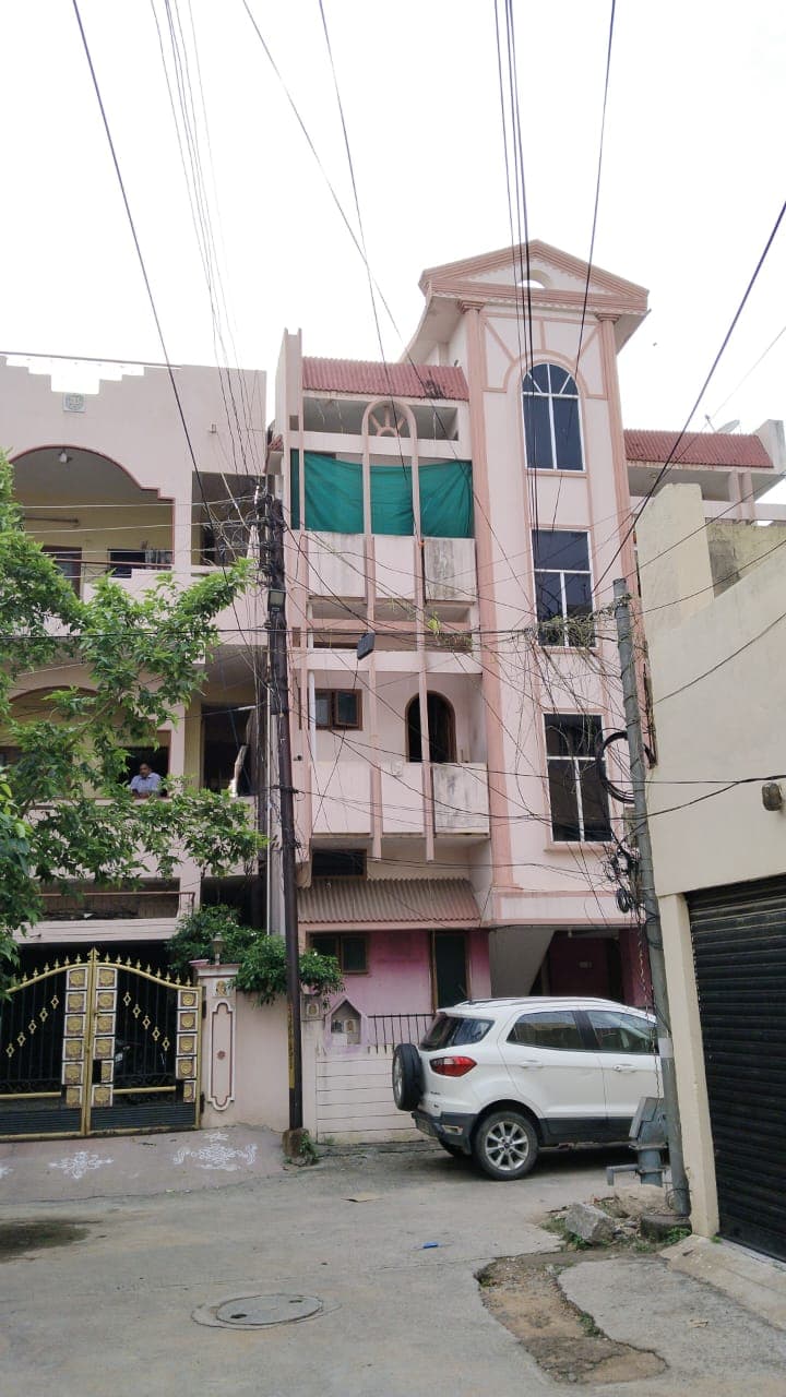 Property Photos 1