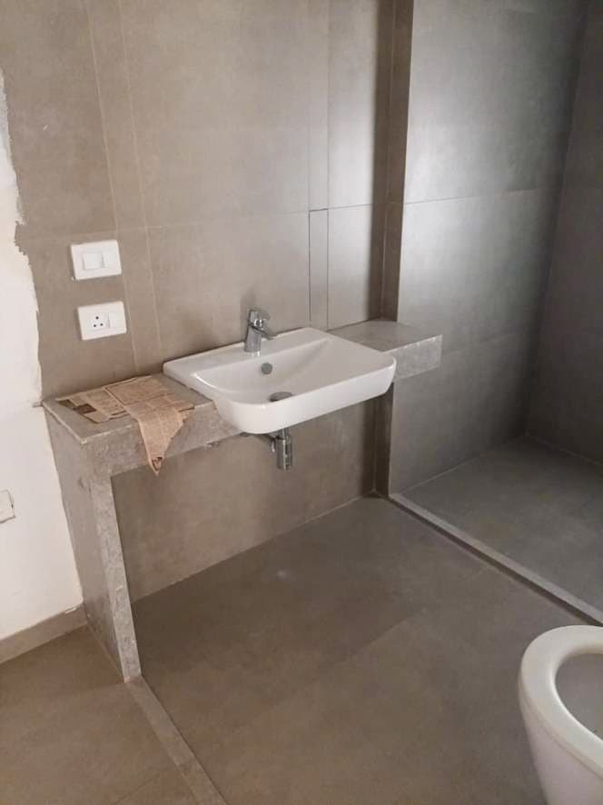 Property Photos 6