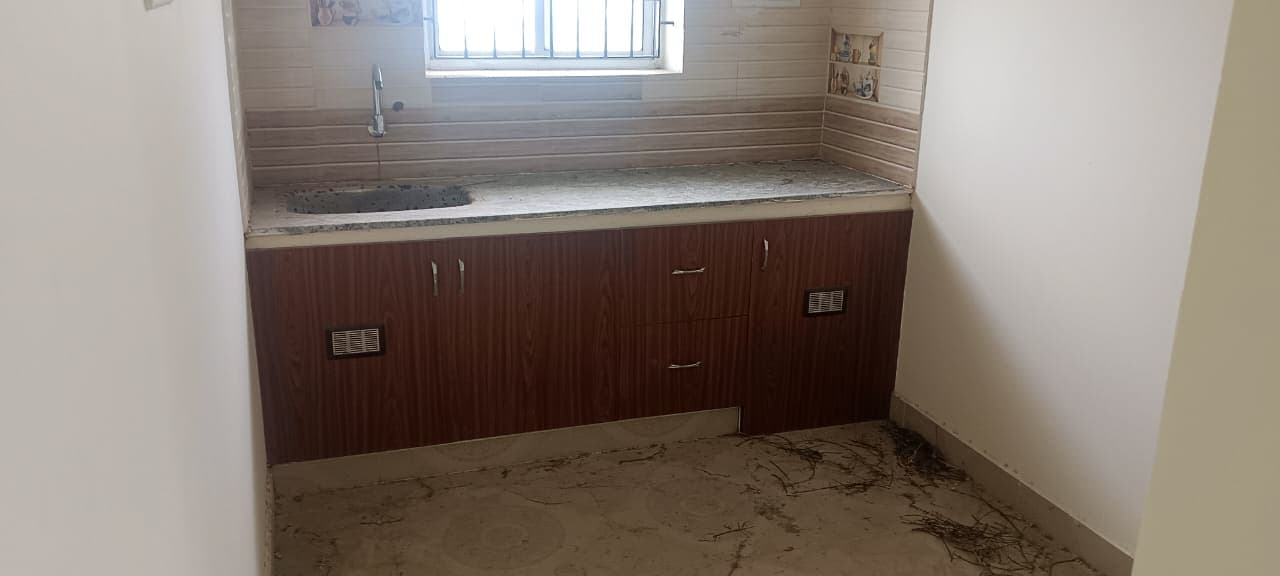 Property Photos 5