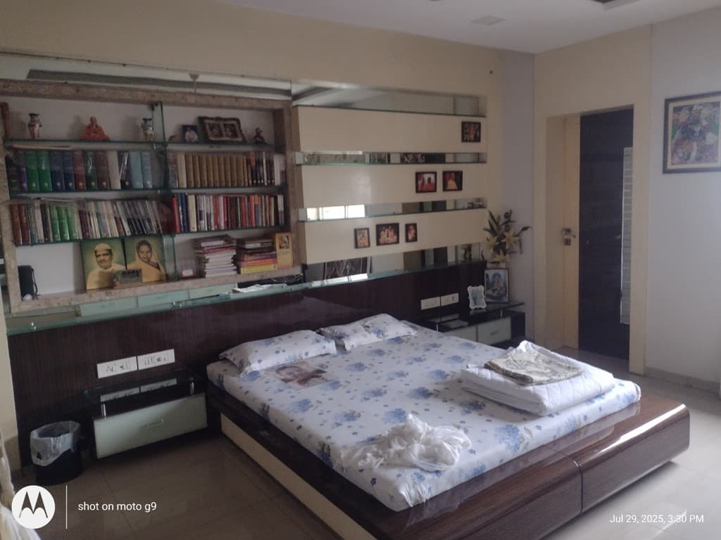 Property Photos 44