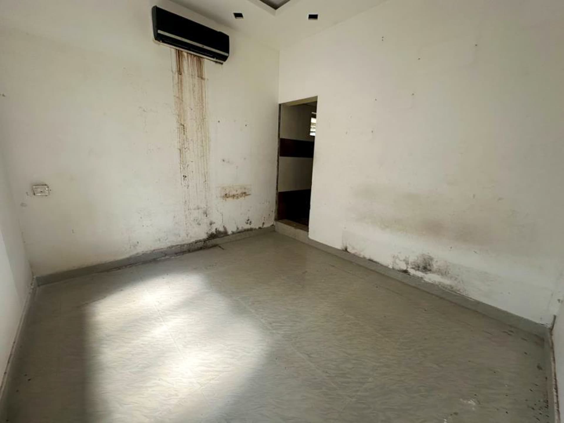 Property Photos 9