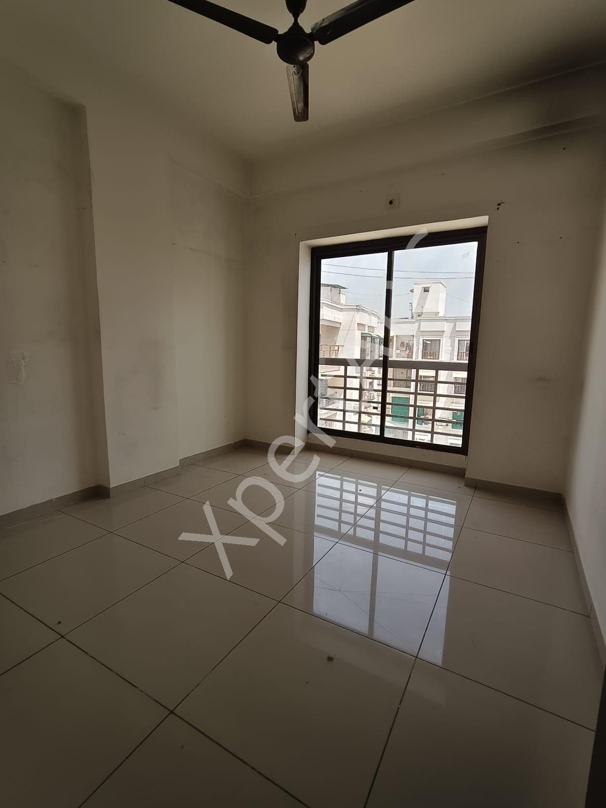 Property Photos 18