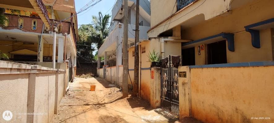 Property Photos 7