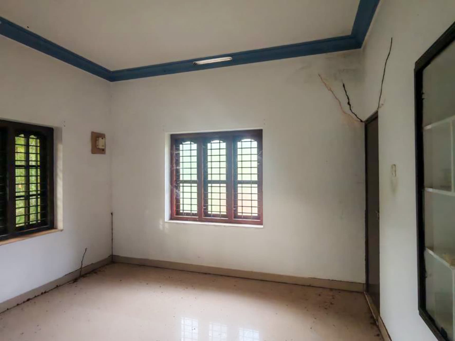 Property Photos 6
