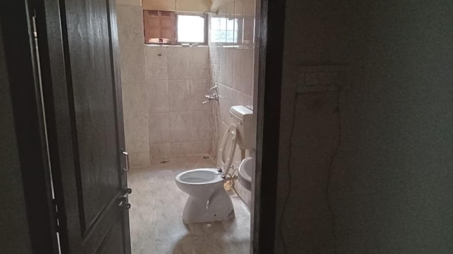 Property Photos 5