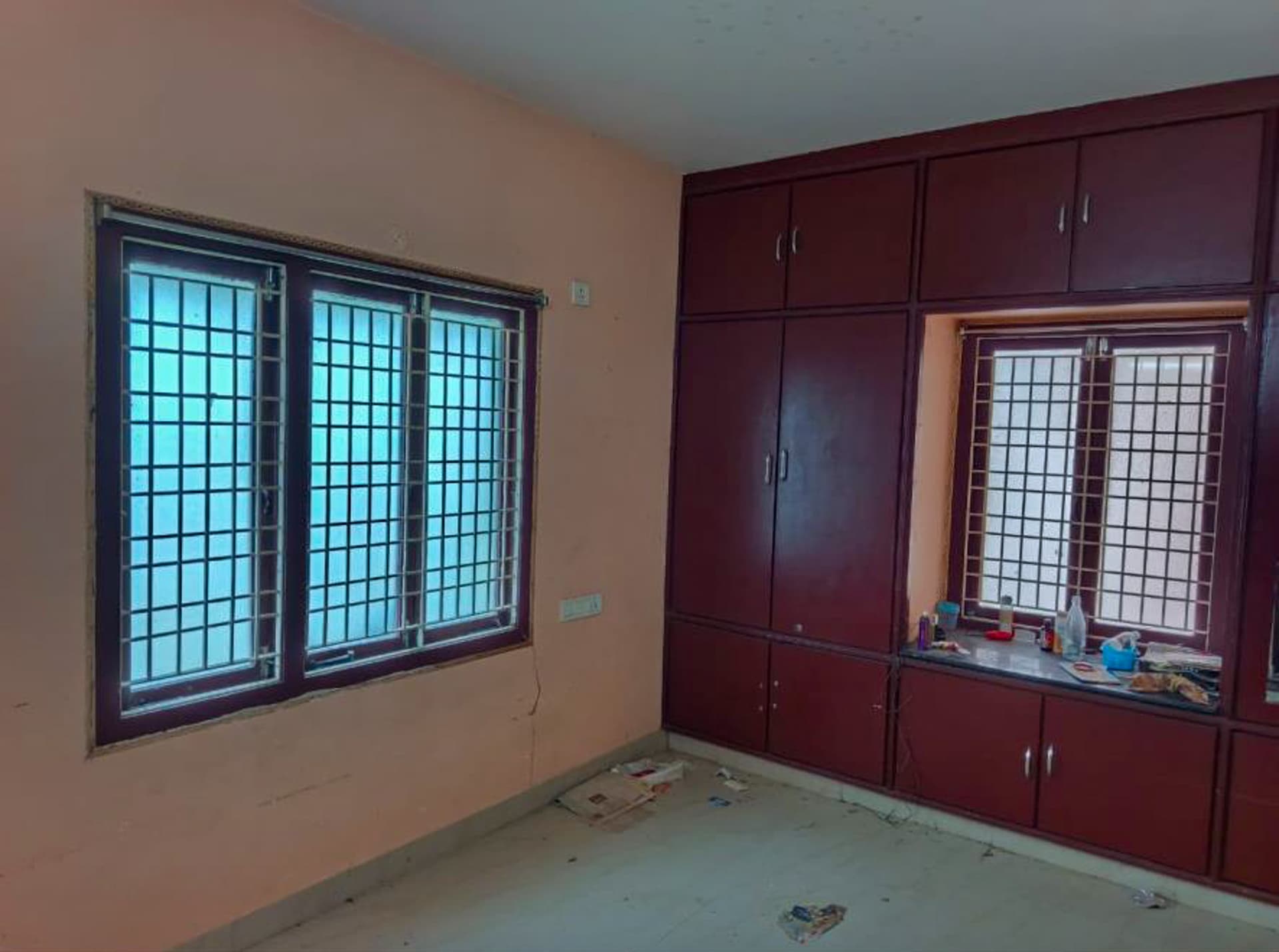 Property Photos 18