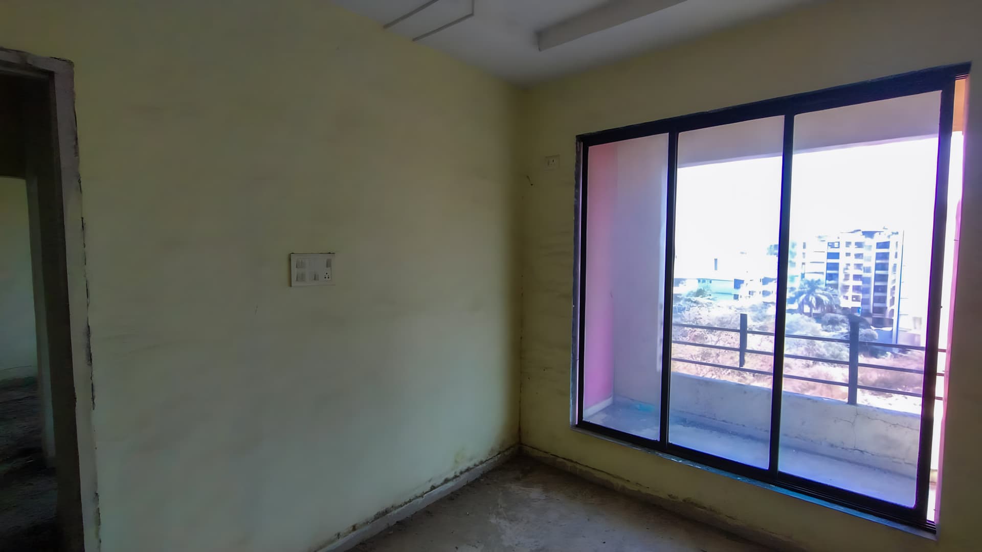Property Photos 25