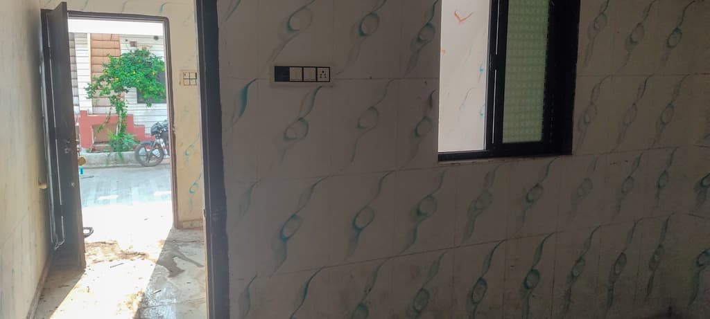 Property Photos 5