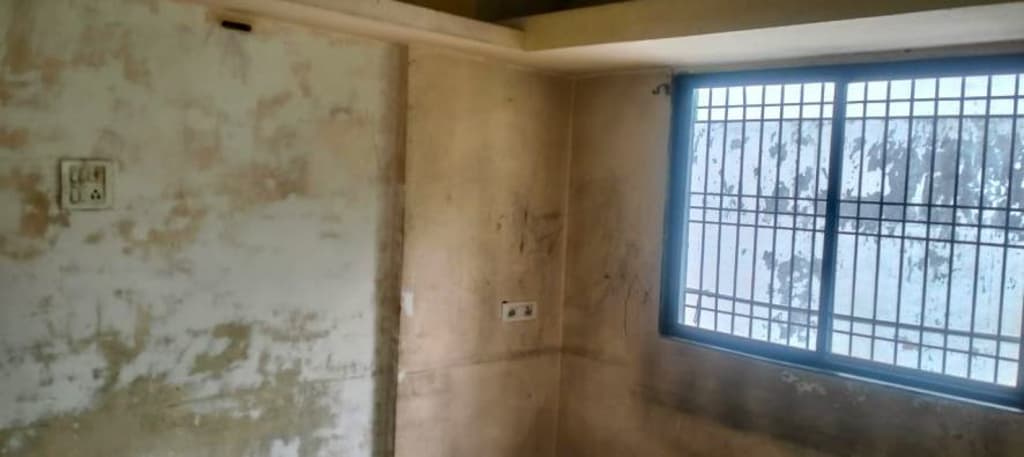 Property Photos 18