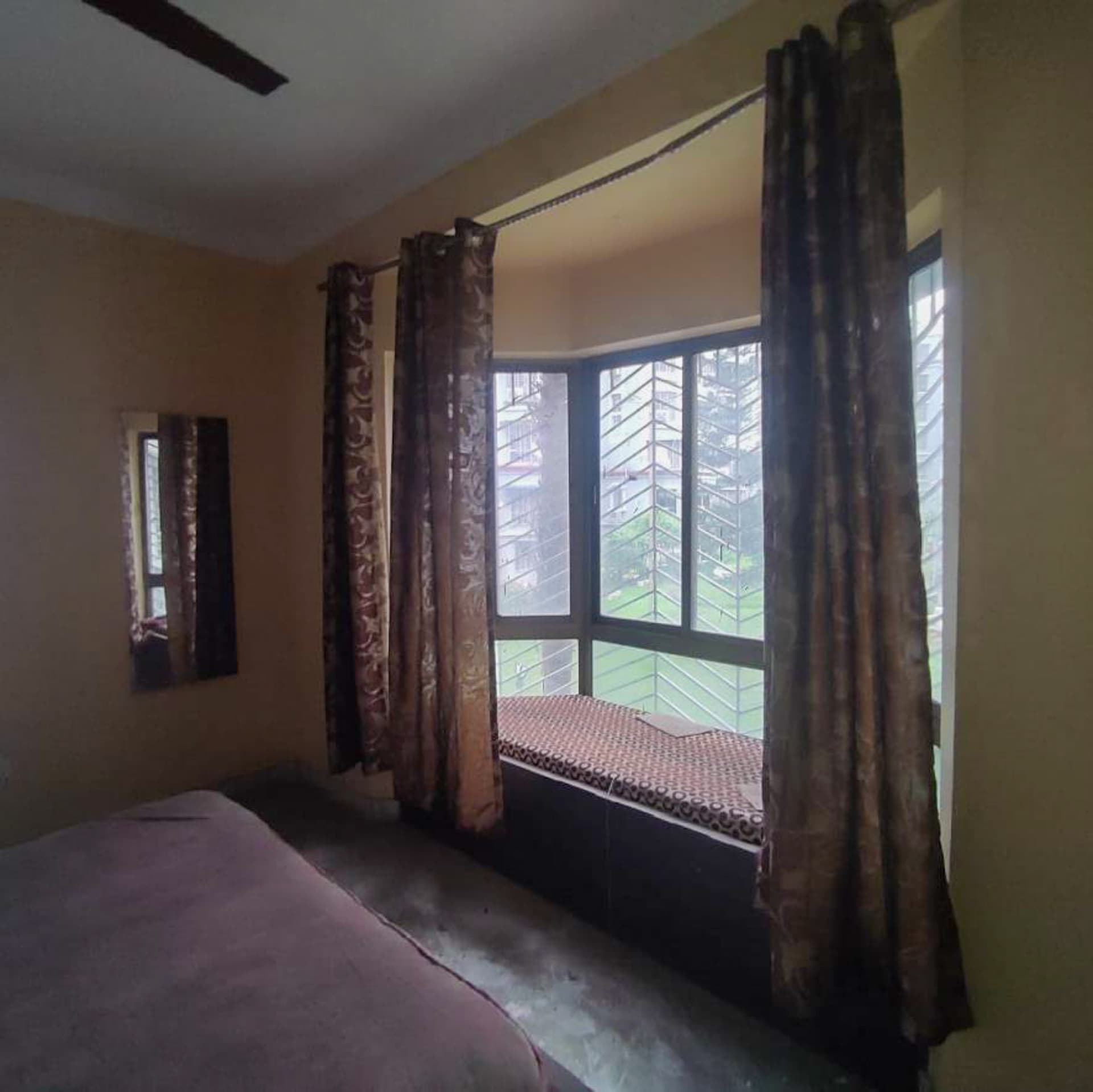 Property Photos 28