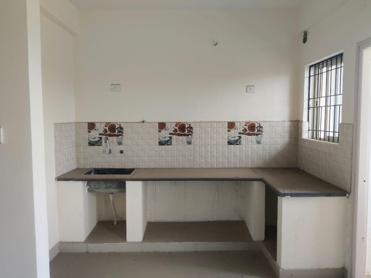 Property Photos 6