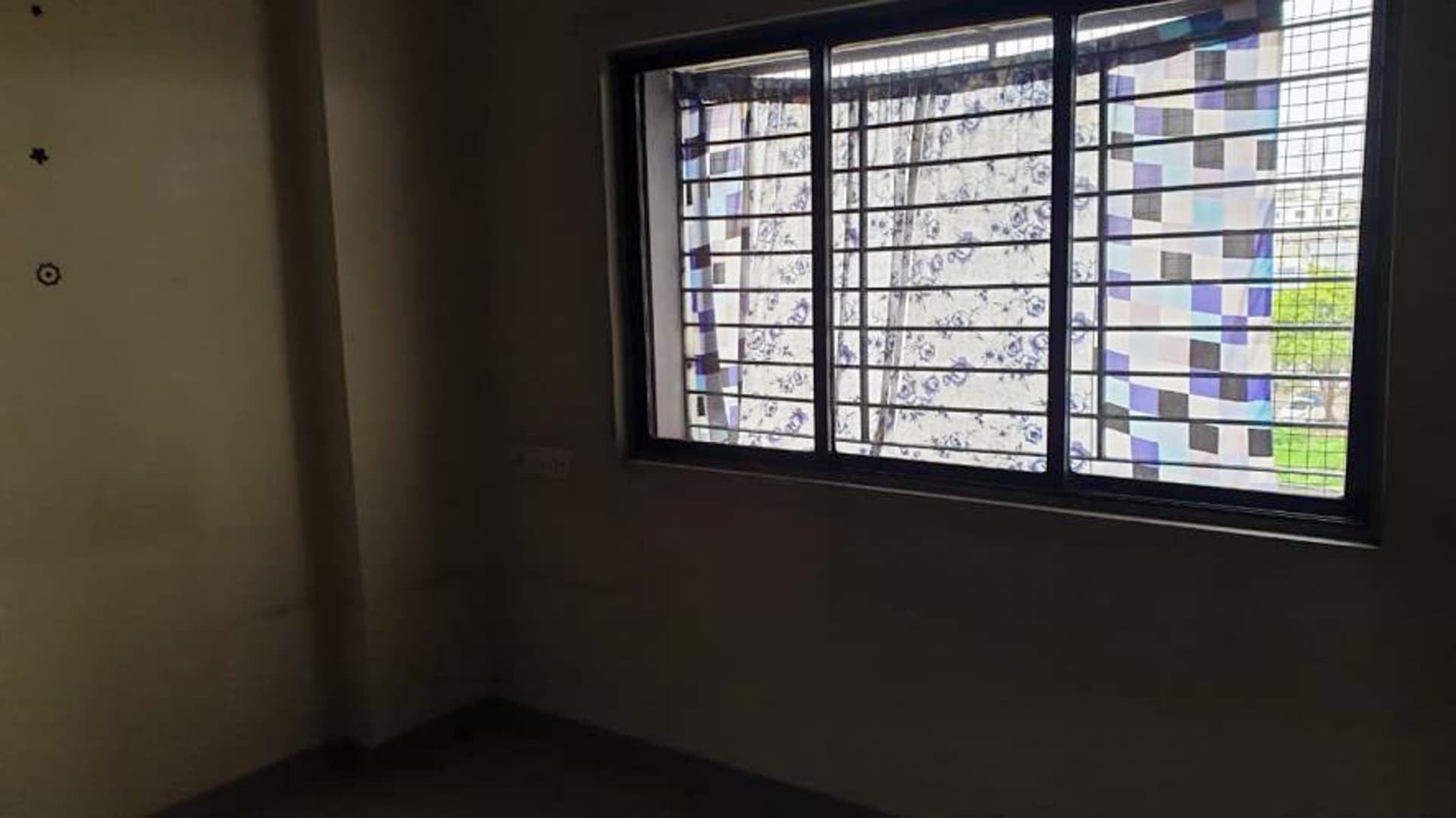 Property Photos 7