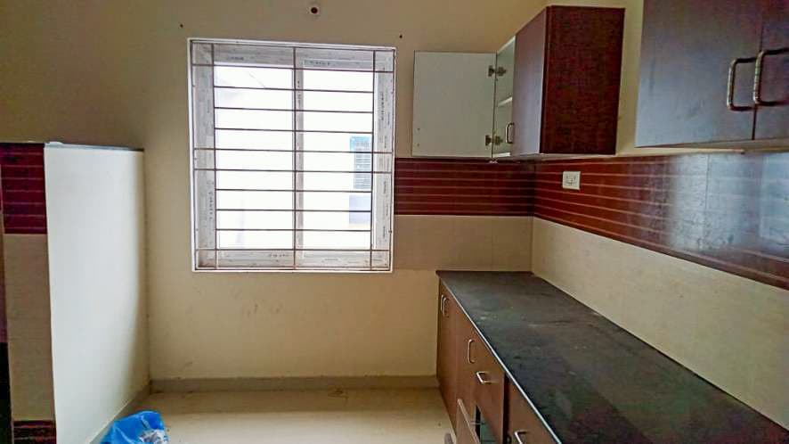 Property Photos 6