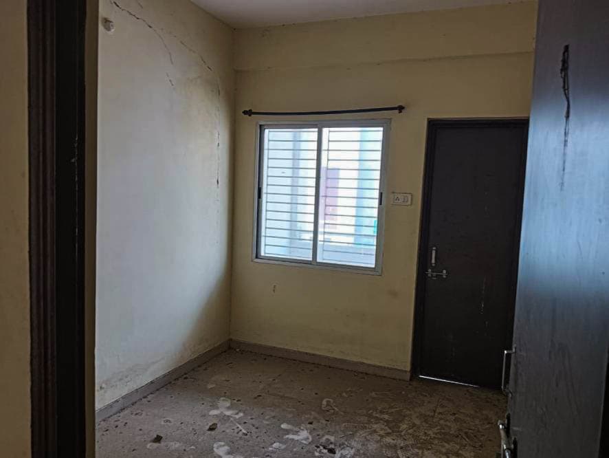 Property Photos 9