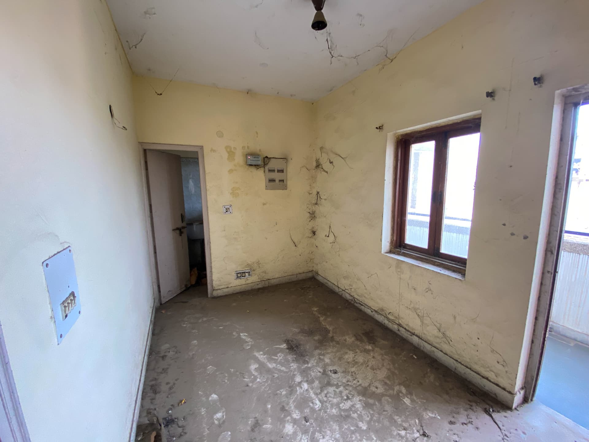 Property Photos 37