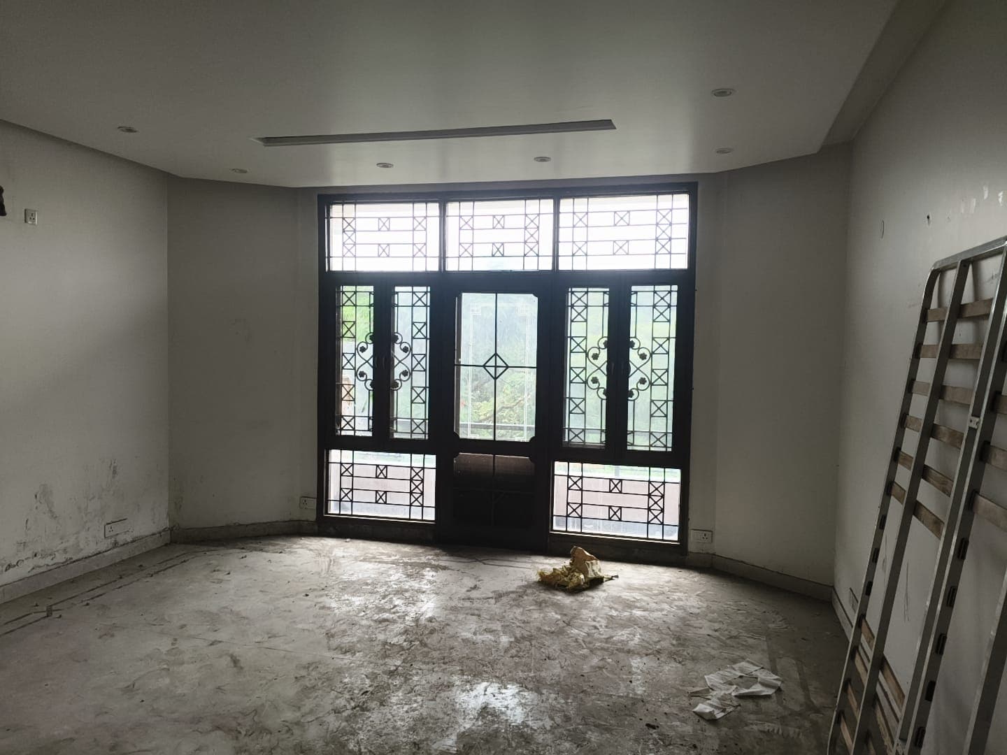 Property Photos 25