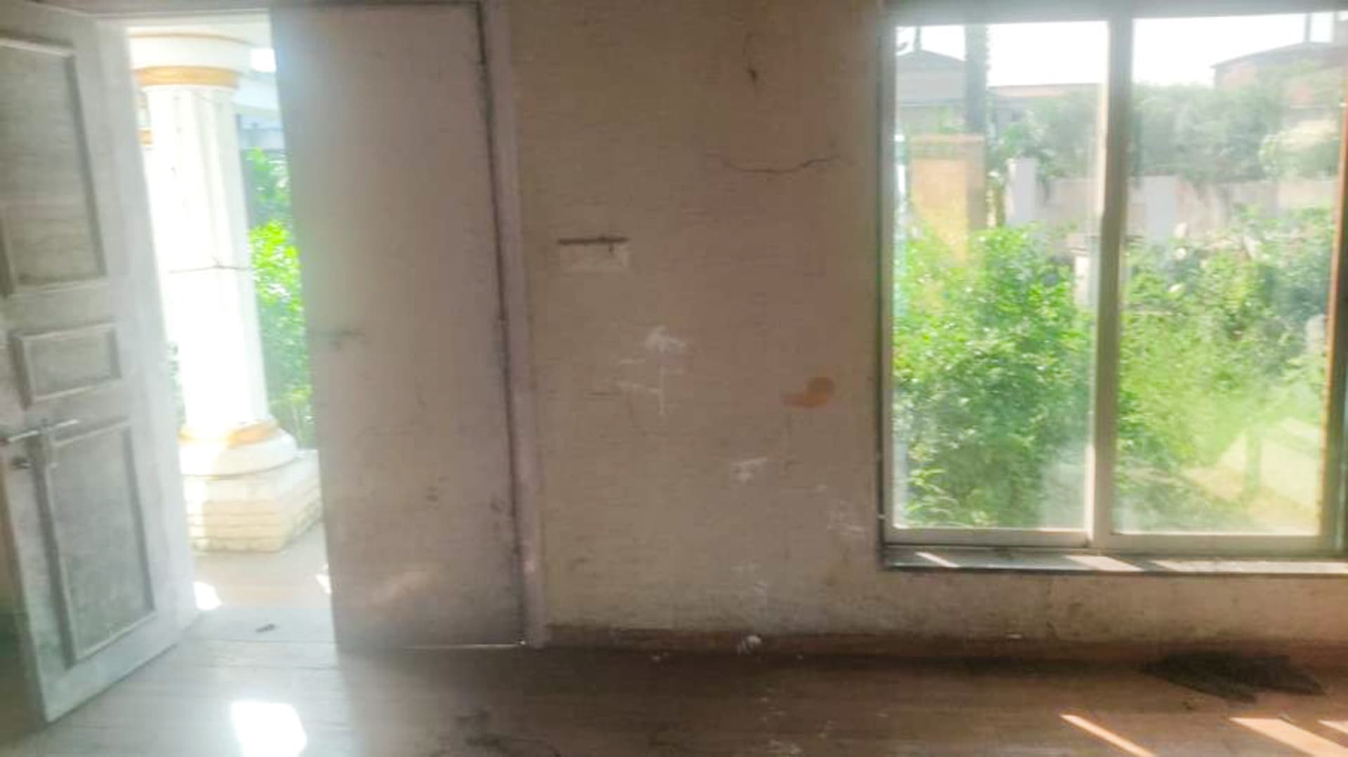 Property Photos 4