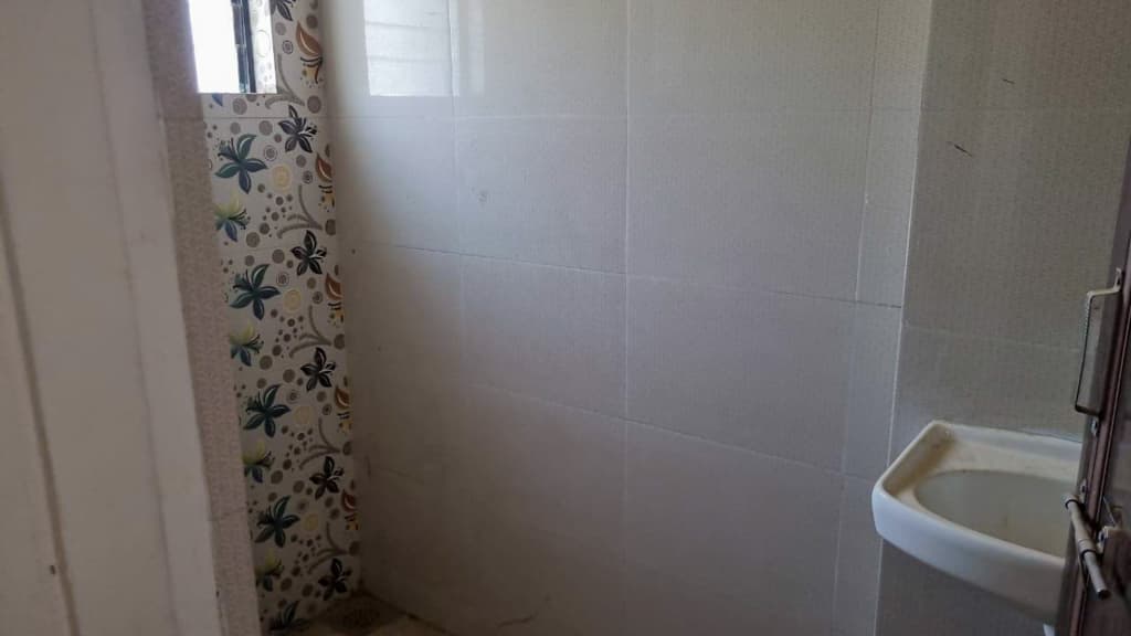 Property Photos 26