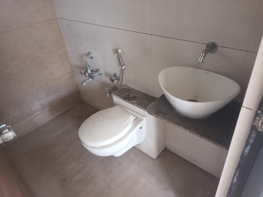 Property Photos 19