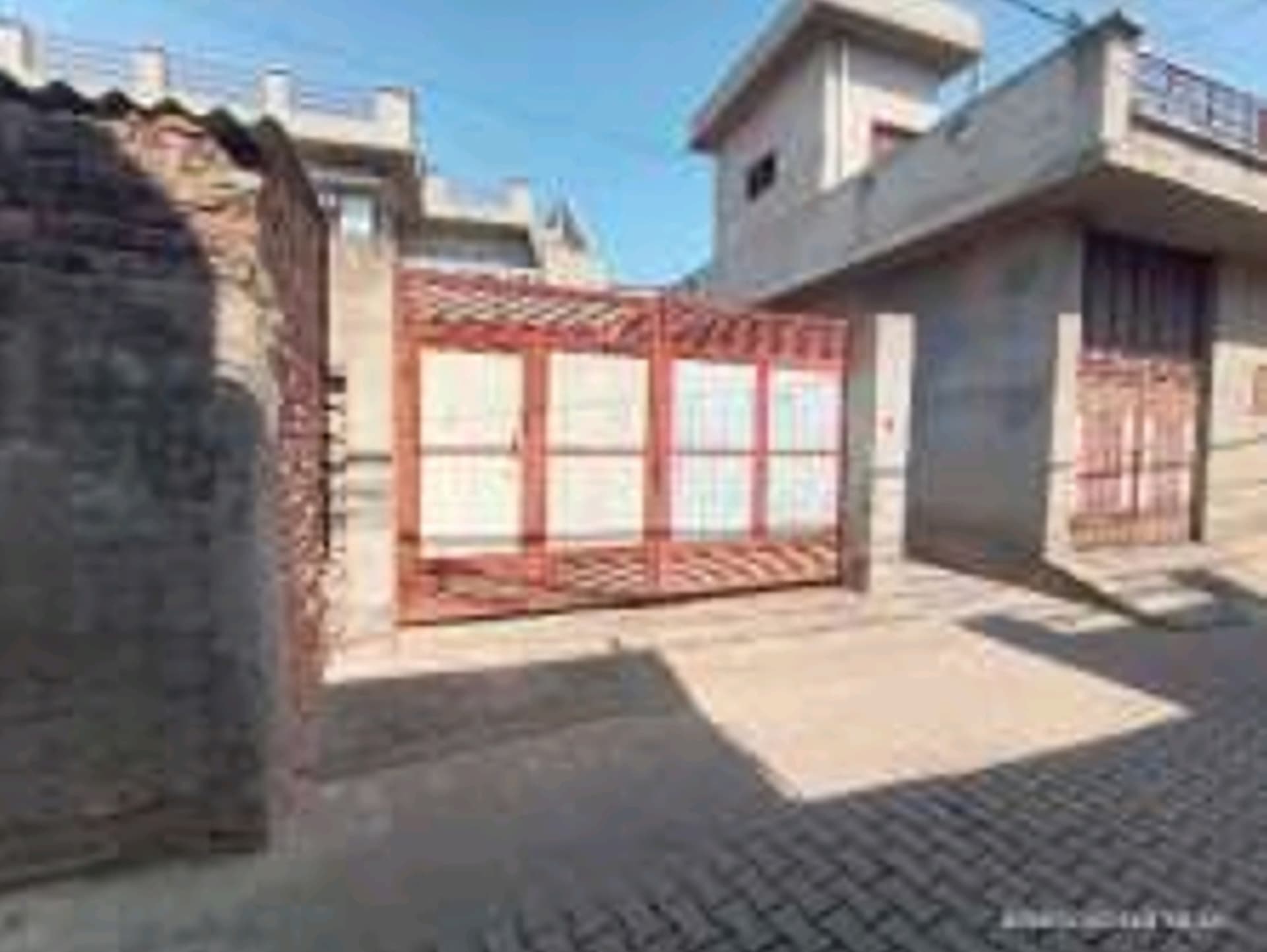 Property Photos 5