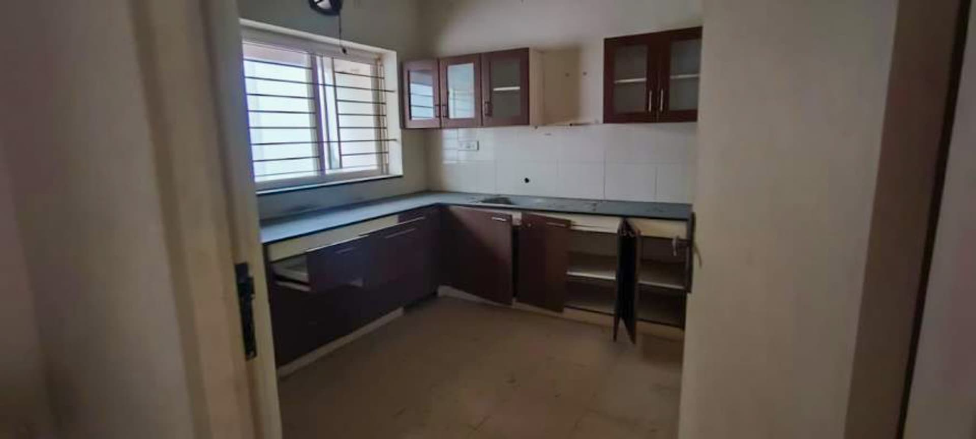 Property Photos 8