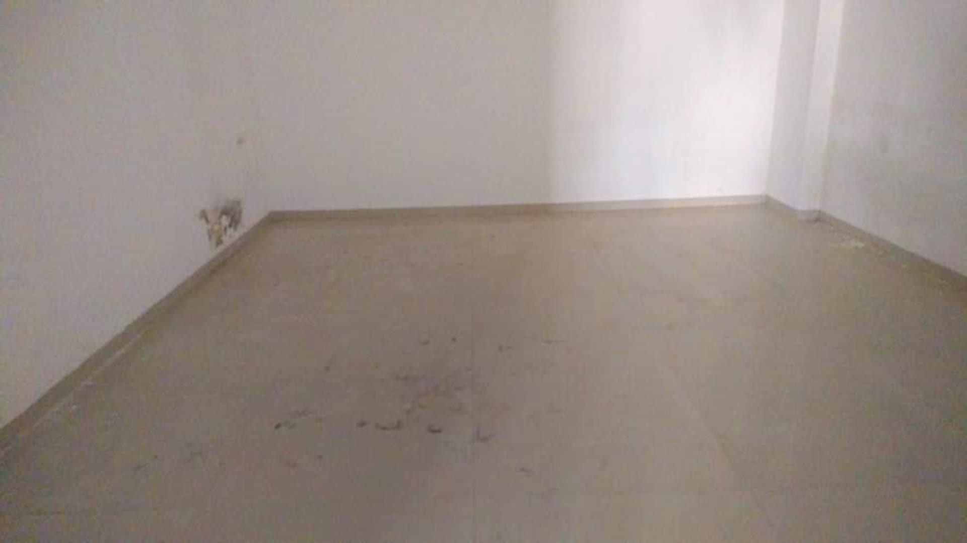 Property Photos 18