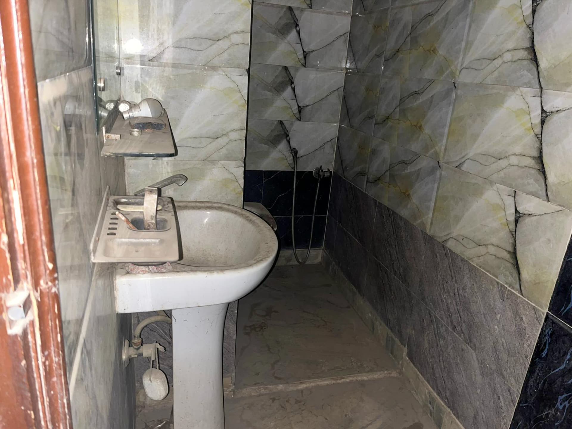 Property Photos 5