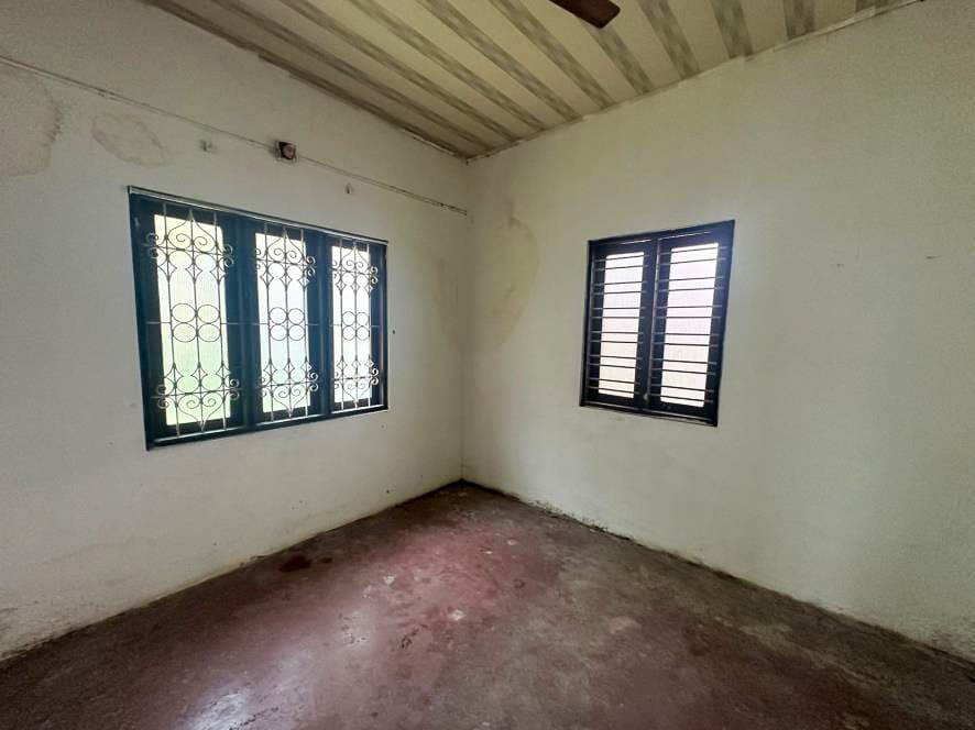 Property Photos 4