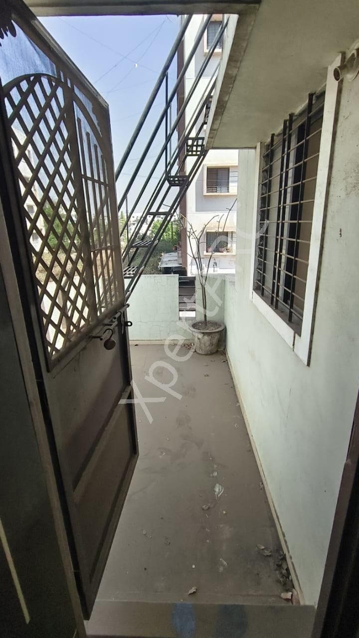 Property Photos 11